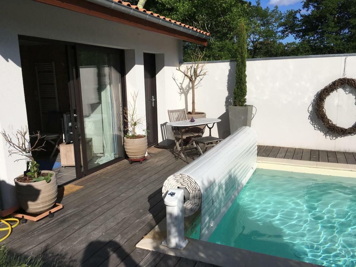 La Casa Bonita Bed & Breakfast Martignas-sur-Jalle Екстериор снимка